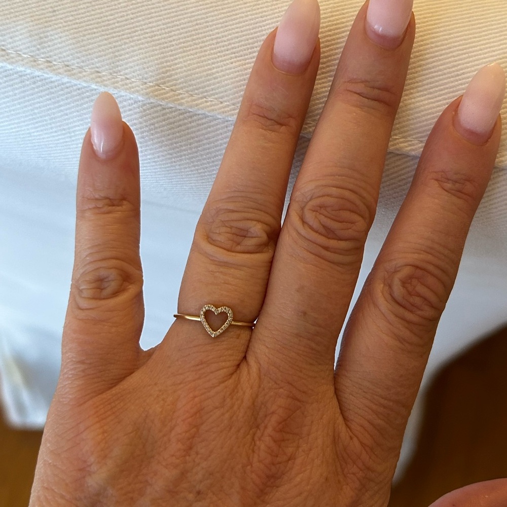 Diamond Heart Ring - Picture 3 of 4